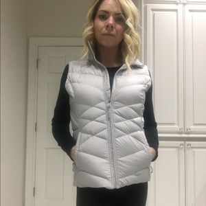 **NWOT** North Face Vest- worn five times